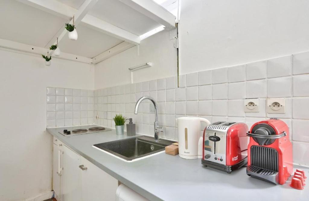 Appartement Centre De Paris Hotel De Ville - Notre Dame ภายนอก รูปภาพ